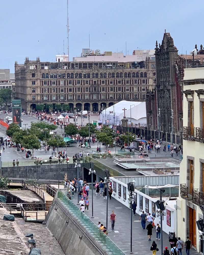 Les ruines du Templo Mayor sont tout près de la cathédrale et du zocalo du Centro Historico. 